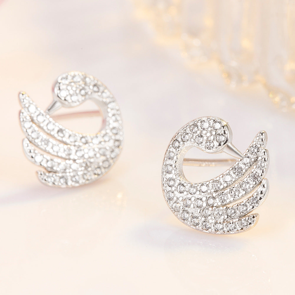 Women's Exquisite Little Swan Sier Needle Popular Earrings