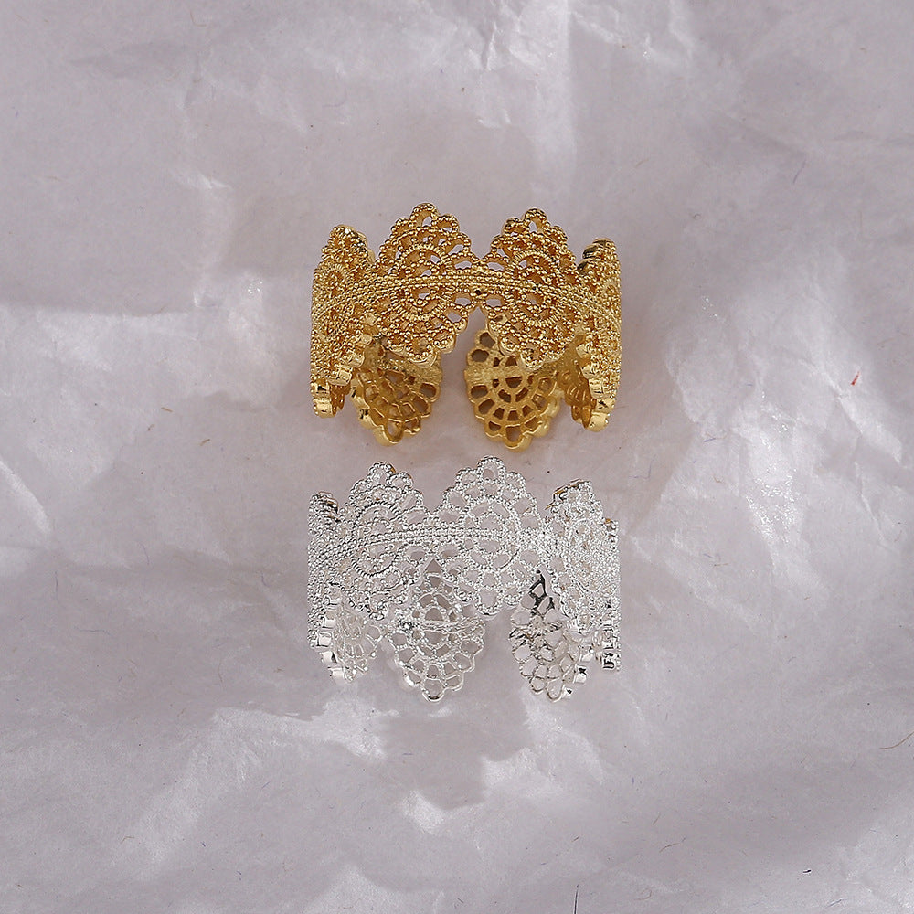 Hollow Exquisite Palace Style Female Personality Rings