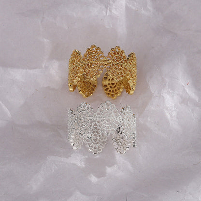 Hollow Exquisite Palace Style Female Personality Rings