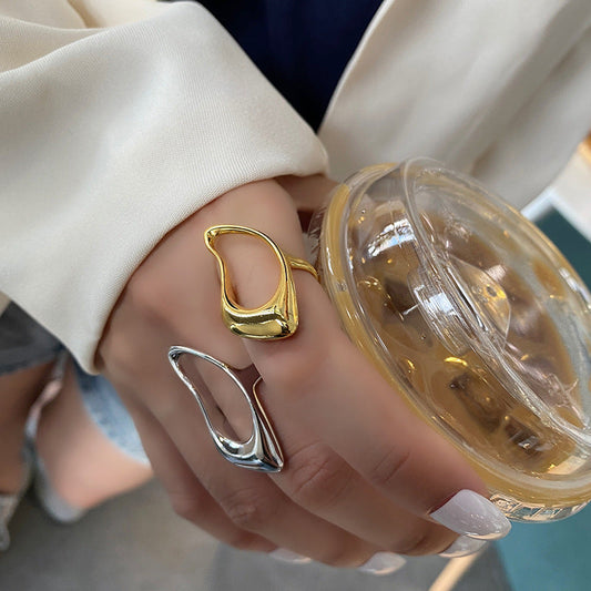 Women's Exaggerated Design Metal Texture Simple Style Rings