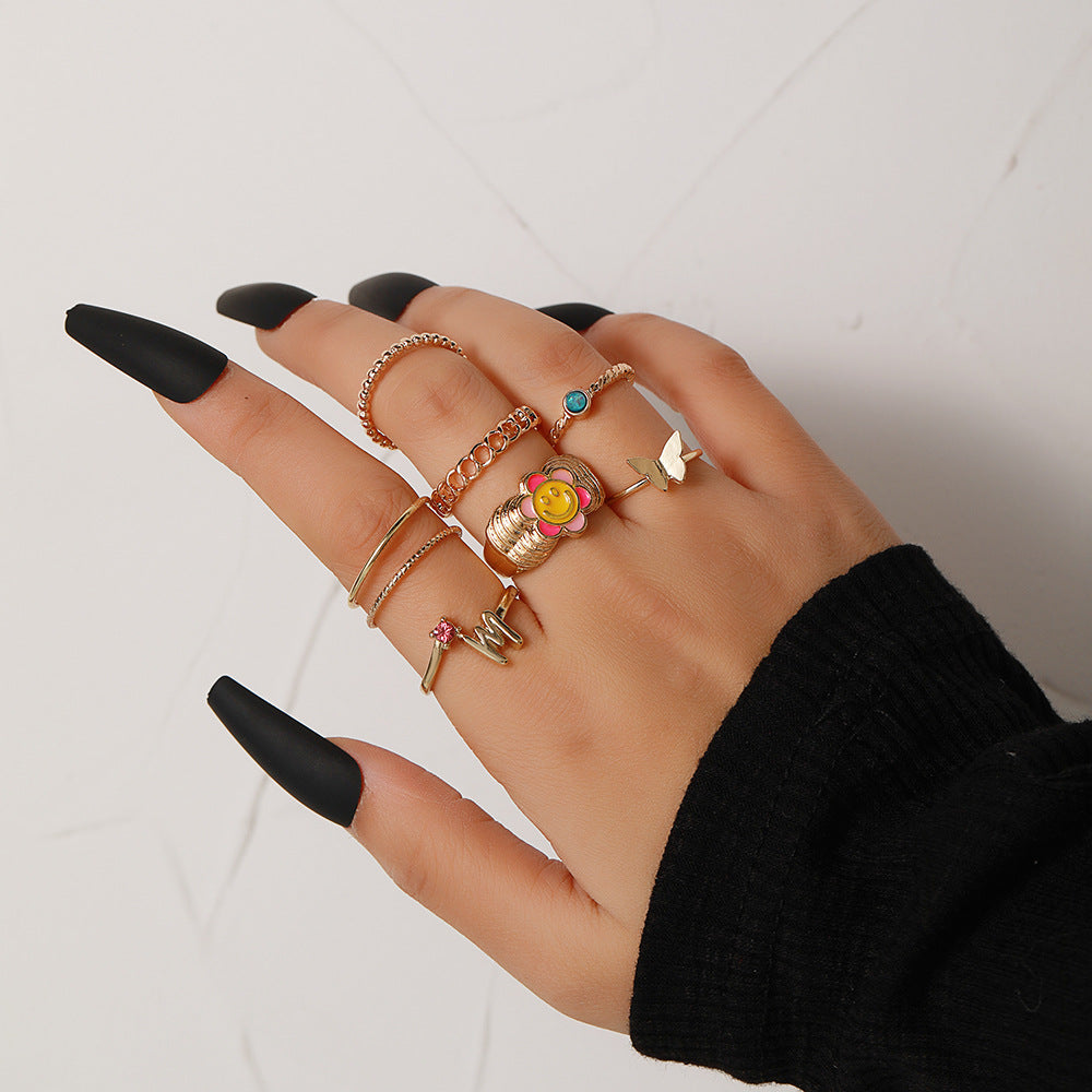 Yang Suit Geometric Rhinestone Pearl Dripping Rings