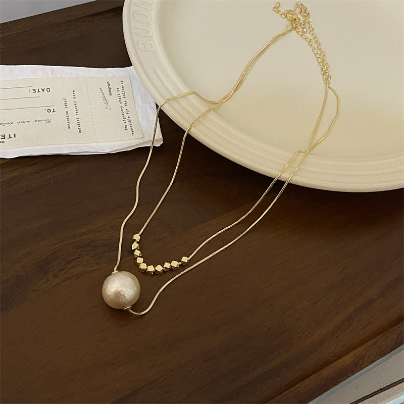 Women's Elegant Gold Cotton Pearl Design Simple Fashion Twin Clavicle Necklaces