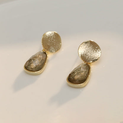 Women's Retro Minority Design Geometric Water Drop Ear Earrings