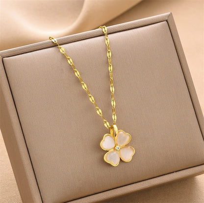Women's Gold-plated Cat Eye Exquisite Petal Clavicle Necklaces