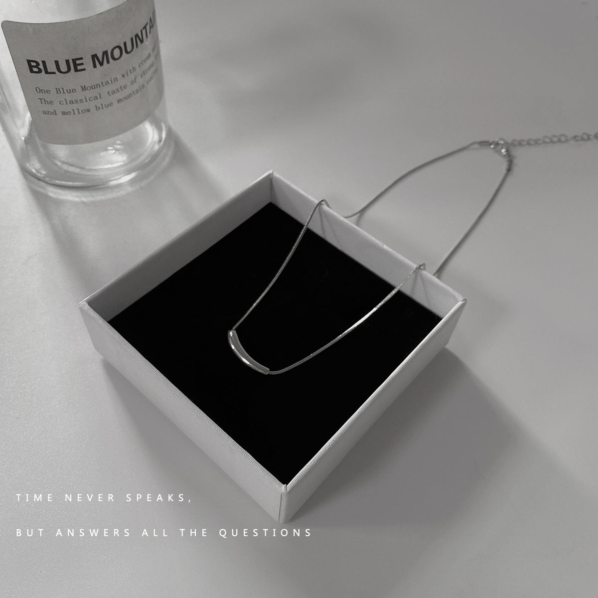 Women's Niche Design Korean Style Water Drop Necklaces