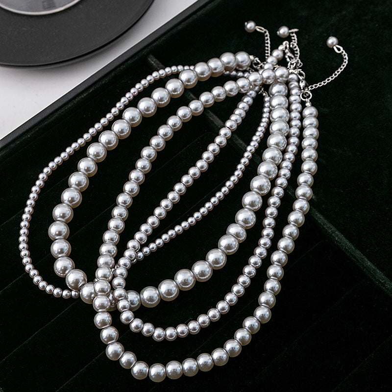 Women's French Style Retro Elegant Affordable Luxury Necklaces