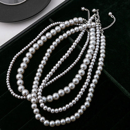 Women's French Style Retro Elegant Affordable Luxury Necklaces