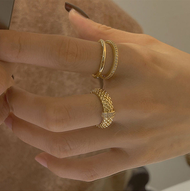 Women's French Vintage Zircon Metal Suit Niche Personality Rings