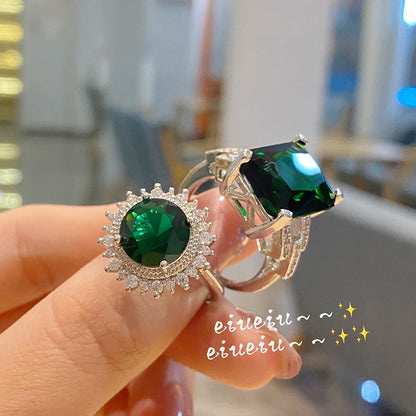 Women's Luxury Style Shiny Diamond High Sense Design Flower Rings