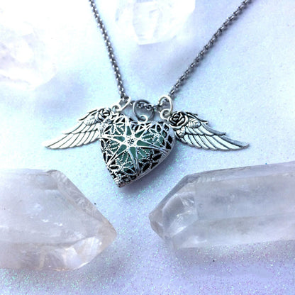 Heart-shaped Luminous Lock With Rose Wings Necklaces