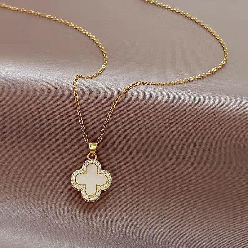 Women's Gold Diamond Clover Black And White Necklaces