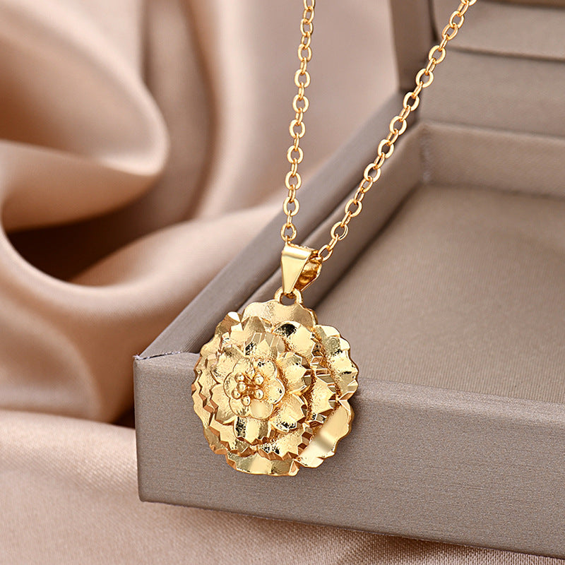 Women's Charming For Little Daisy Sweet Camellia Necklaces