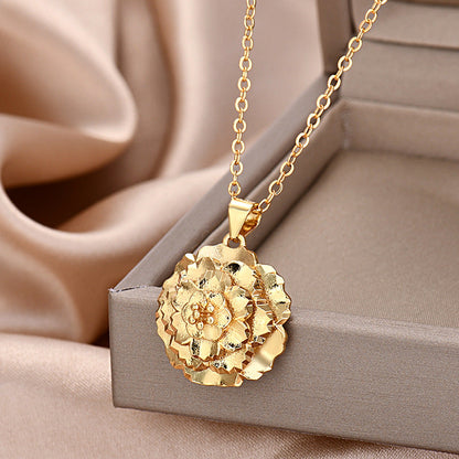 Women's Charming For Little Daisy Sweet Camellia Necklaces