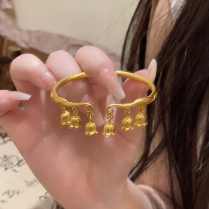 Luxury High-grade Character Safety Lock Clavicle Necklaces