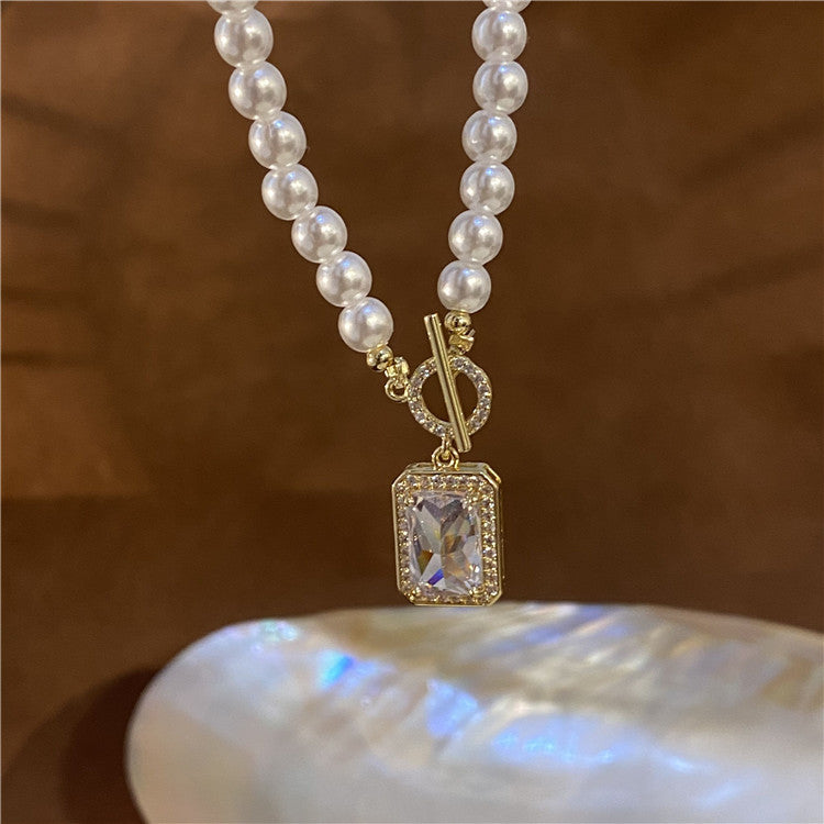 Women's Niche High-grade Buckle Beaded Chinese Clavicle Necklaces