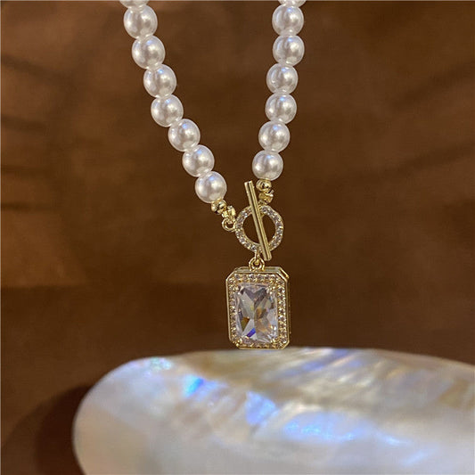 Women's Niche High-grade Buckle Beaded Chinese Clavicle Necklaces