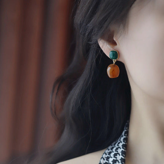 Women's Vintage Trendy Niche Design High-grade Light Earrings