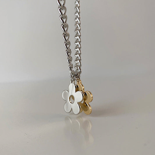 Contrast Color Flower Female Personality Graceful Fashion Clavicle Necklaces