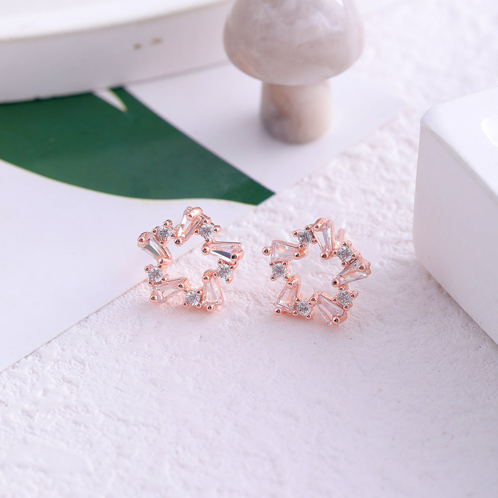 Women's Elegant Pearl High Sense Love Heart Earrings