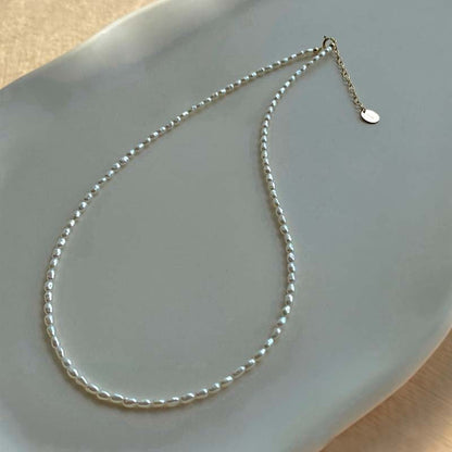 Women's Strong Light Natural Freshwater Grain Of Rice Niche Necklaces