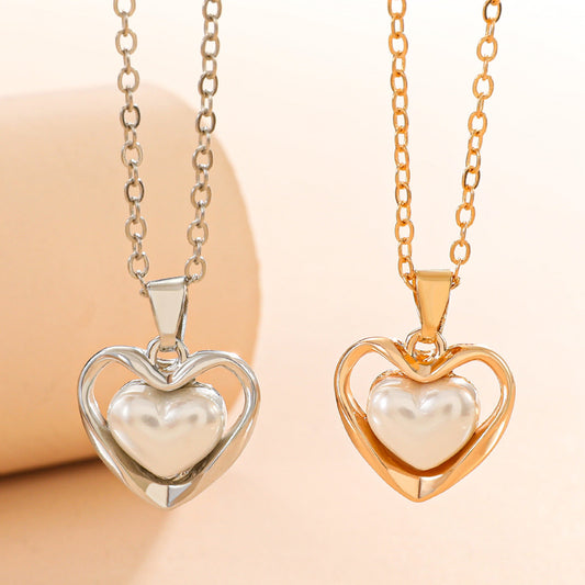 Heart-shaped Hollow Pearl Light Luxury Clavicle Necklaces