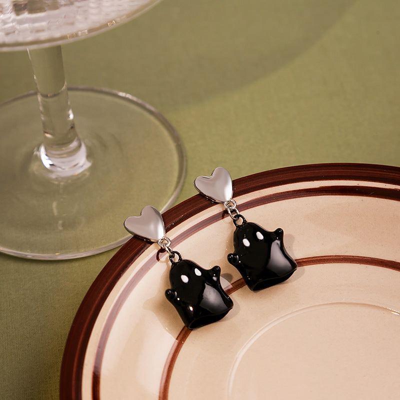 Sier Needle Cute Villain Ghost Heart Earrings