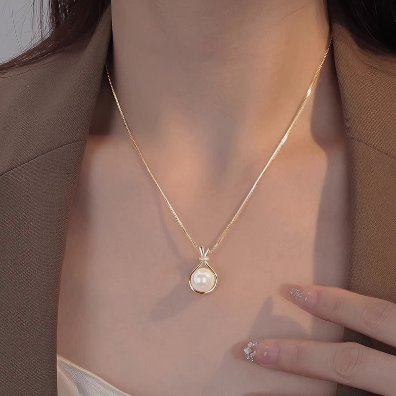 Pendant Lucky Bag Female Design High Sense Necklaces