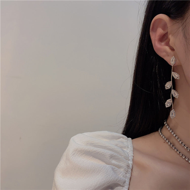 Ear Light Luxury High Sense Temperamental Earrings