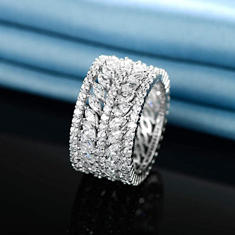 Full Diamond Super Flash Flower Leaf Fashion Rings