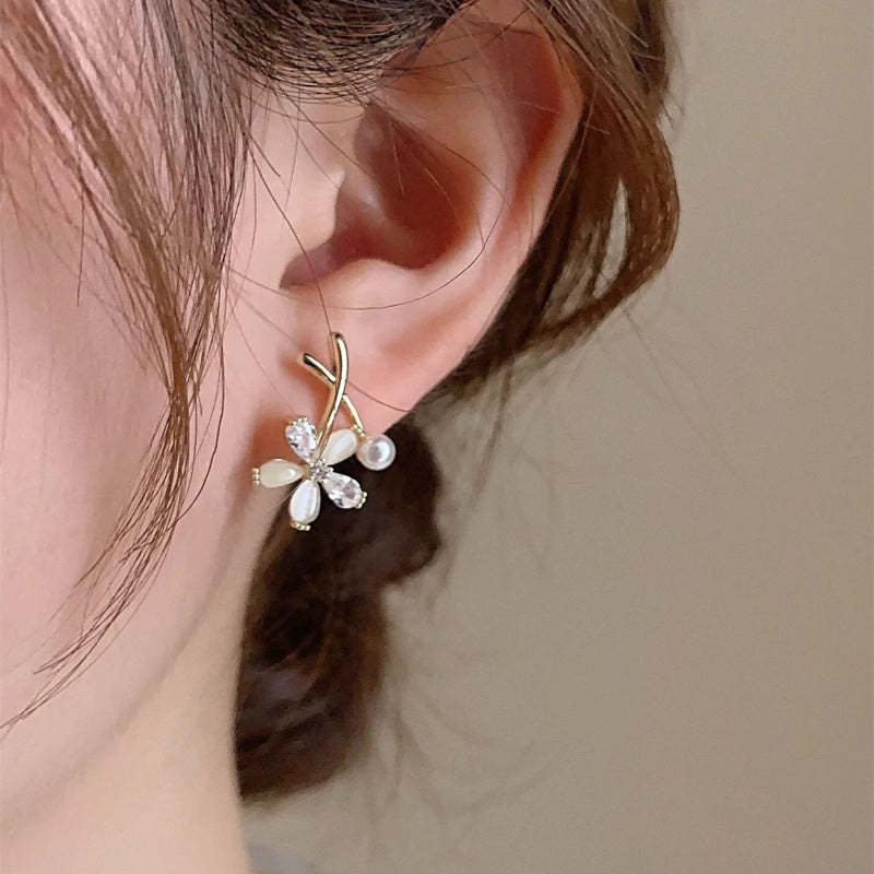Women's Design Unique Cross Flower Pearl High-grade Earrings