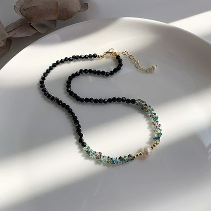 Women's Freshwater Pearl Black Crystal Niche Design Necklaces