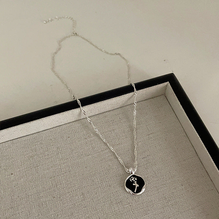 Design Sense Niche Retro Personality And Necklaces