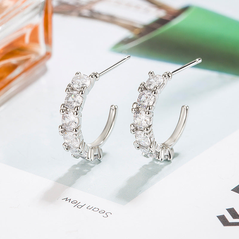 High-grade Refined Zircon Curved Female Daily Earrings
