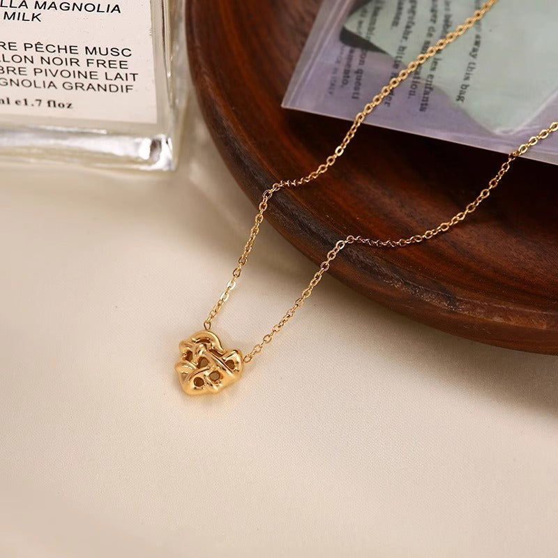 Wind Gold-plated Titanium Steel Woven Peach Heart Pendant Necklaces