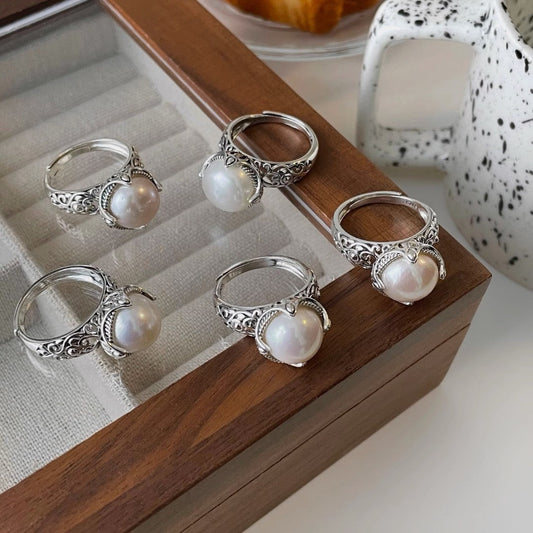 Vintage Thai Sier Big Pearl Queen Female Rings