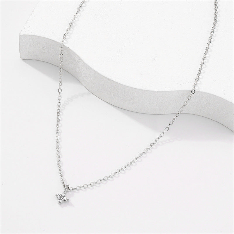 Diamond Inlaid Short Fresh And Stylish Niche Necklaces