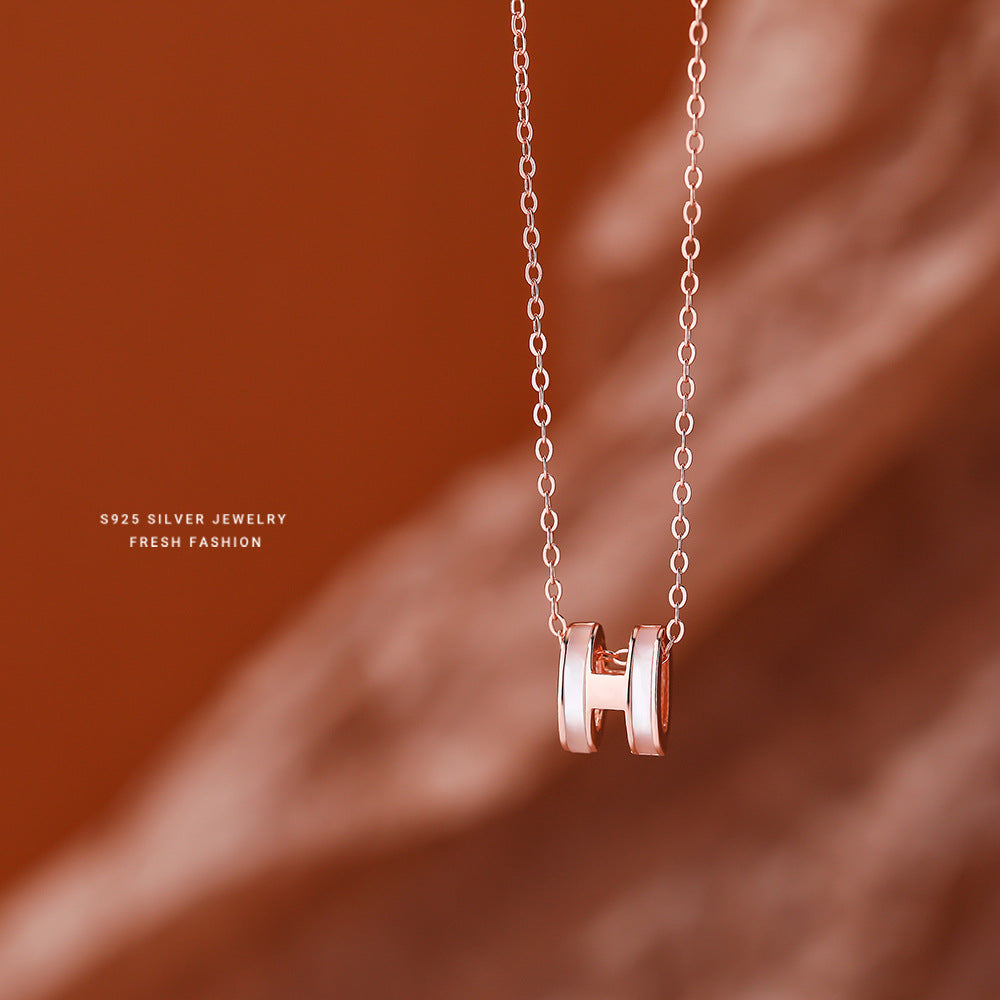 Women's For Mild Luxury Retro Simple Niche Necklaces