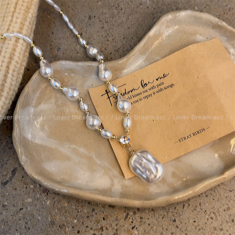 Women's Classic Baroque Shaped Imitation Pearl Sweet Necklaces
