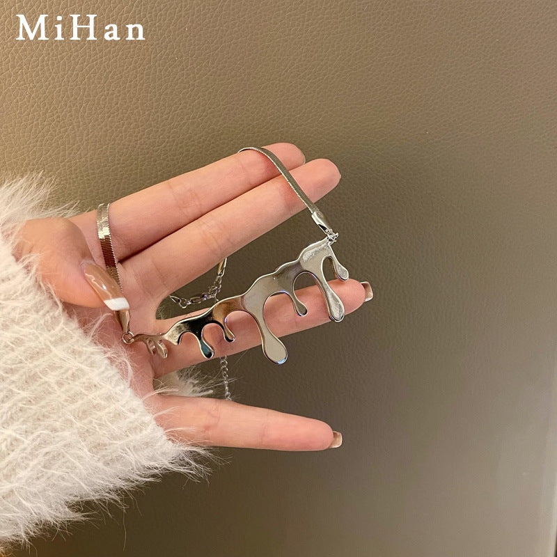 Elegant Cold Style Personalized Design Accessories Niche Necklaces