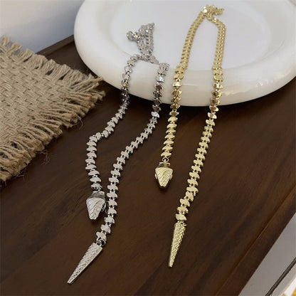 Women's Fashion Personality Gold Snake-shaped Tassel Light Luxury High Necklaces