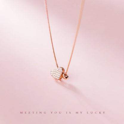 Women's Fresh Sweet And Diamond Mounted Love Necklaces