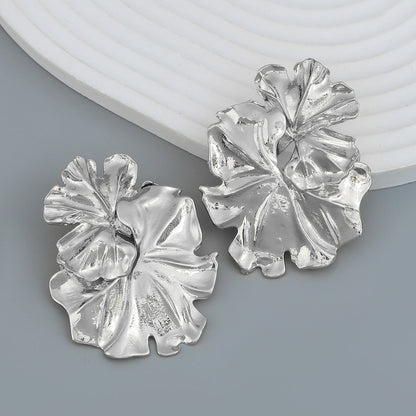 Alloy Flower Female Trend Exaggerated Metal Earrings