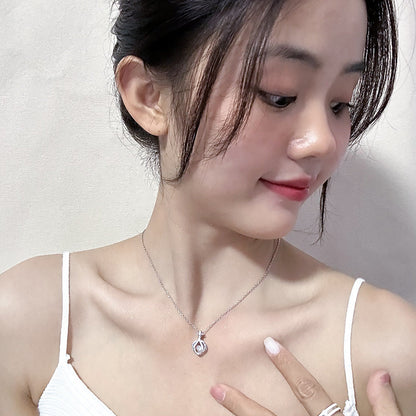 Women's Steel No Fading High Sense Temperament Wild Light Necklaces