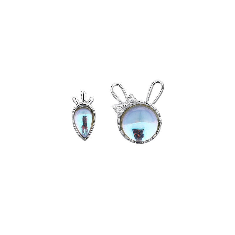 Women's Cute Asymmetric Carrot Bunny Ear Light Luxury Diamond Small Earrings