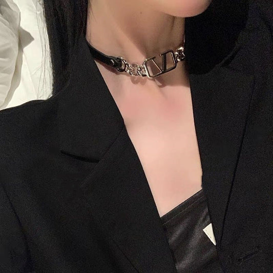 Women's Light Luxury Minority Design Collar Necklaces