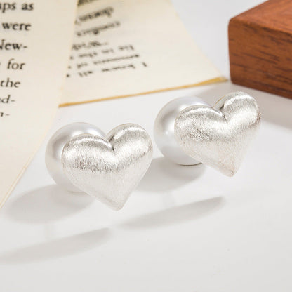 Women's Silk Heart Pearl Design High-grade Retro Earrings