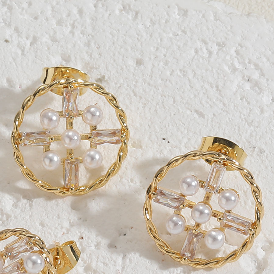 Design Pearl Zircon Elegant Heart Premium Earrings