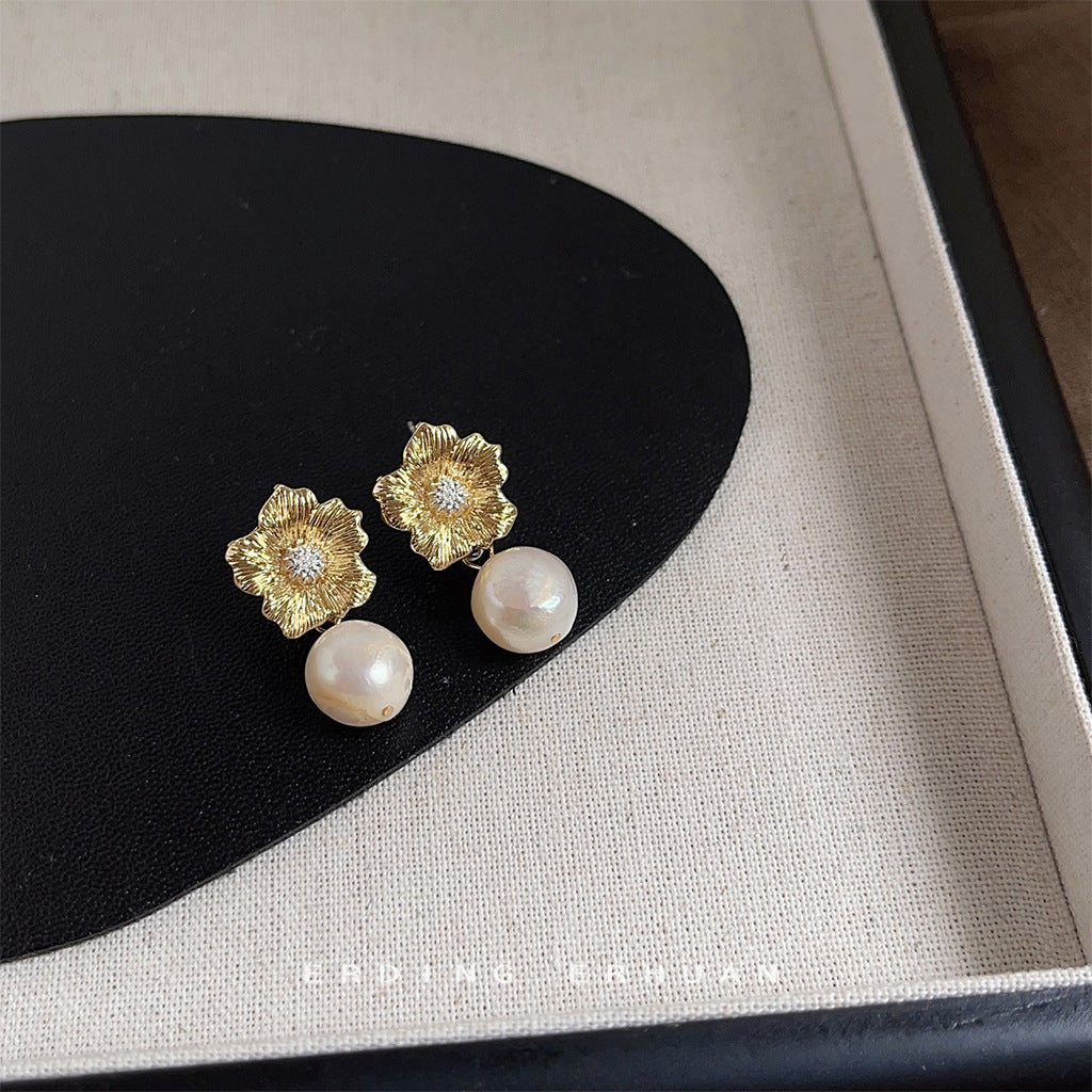 Collection Freshwater Pearl Handmade Sier Needle Earrings