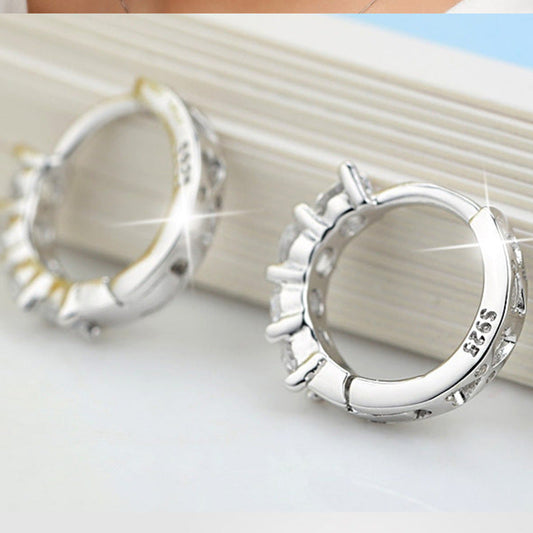 Women's Super Flash Single Row Diamond Heart-shaped Earrings