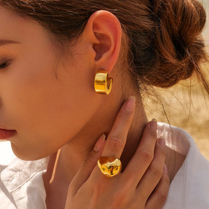 Steel Gold-plated Fashion Gold Stainless Shaped Rings